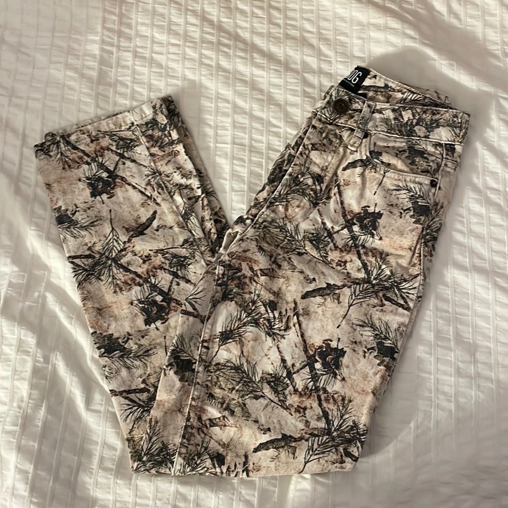BDG camo pants